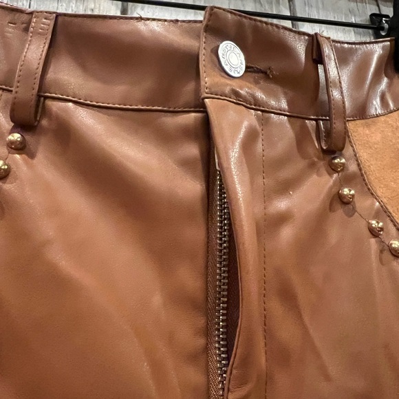 High Waist Brown Leather Shorts with Studded Detail - Picture 4 of 6
